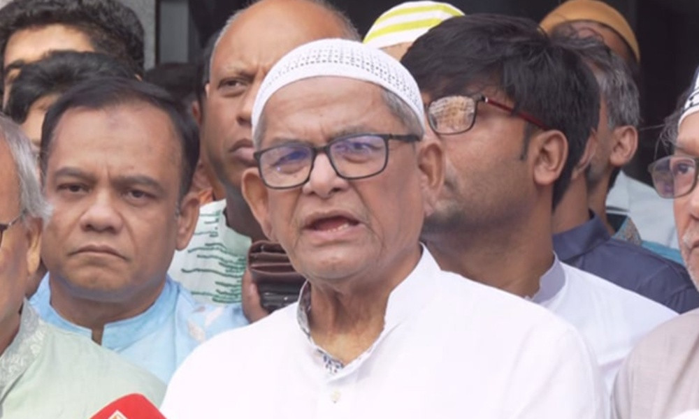 খালেদা জিয়ার শারীরিক অবস্থা সংকটময়, জানিয়েছে বিএনপি