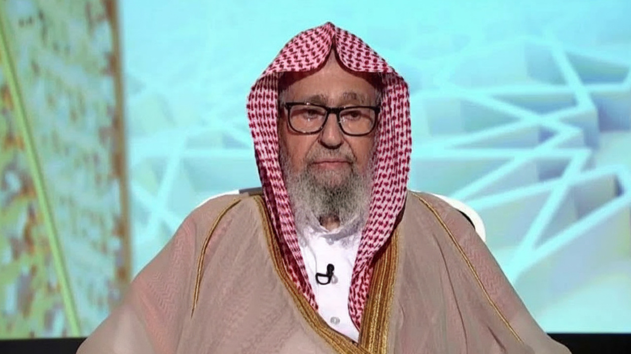 সৌদি আরবের গ্র্যান্ড মুফতি শেখ সালেহ আল-ফাওযানের সঙ্গে জ্যেষ্ঠ ওলামা পরিষদের সদস্যদের সাক্ষাৎ