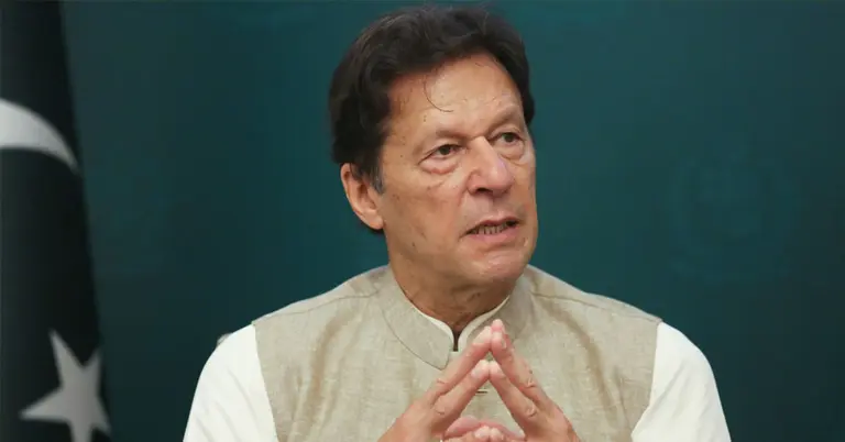 ইমরান খানের সাক্ষাৎ নিষেধাজ্ঞা ঘিরে আদিয়ালা কারাগারে উত্তেজনা, পুলিশের অভিযান