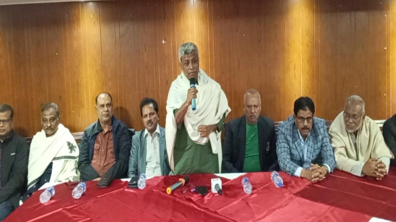 যশোরে বিএনপি প্রার্থী নির্বাচনী বক্তব্যে প্রতিশ্রুতি দিলেন শান্তিপূর্ণ রাজনীতির