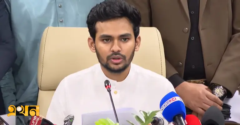 অন্তর্বর্তী সরকারের ছাত্র উপদেষ্টা আসিফ মাহমুদের নির্বাচনে অংশ নেওয়ার ইঙ্গিত