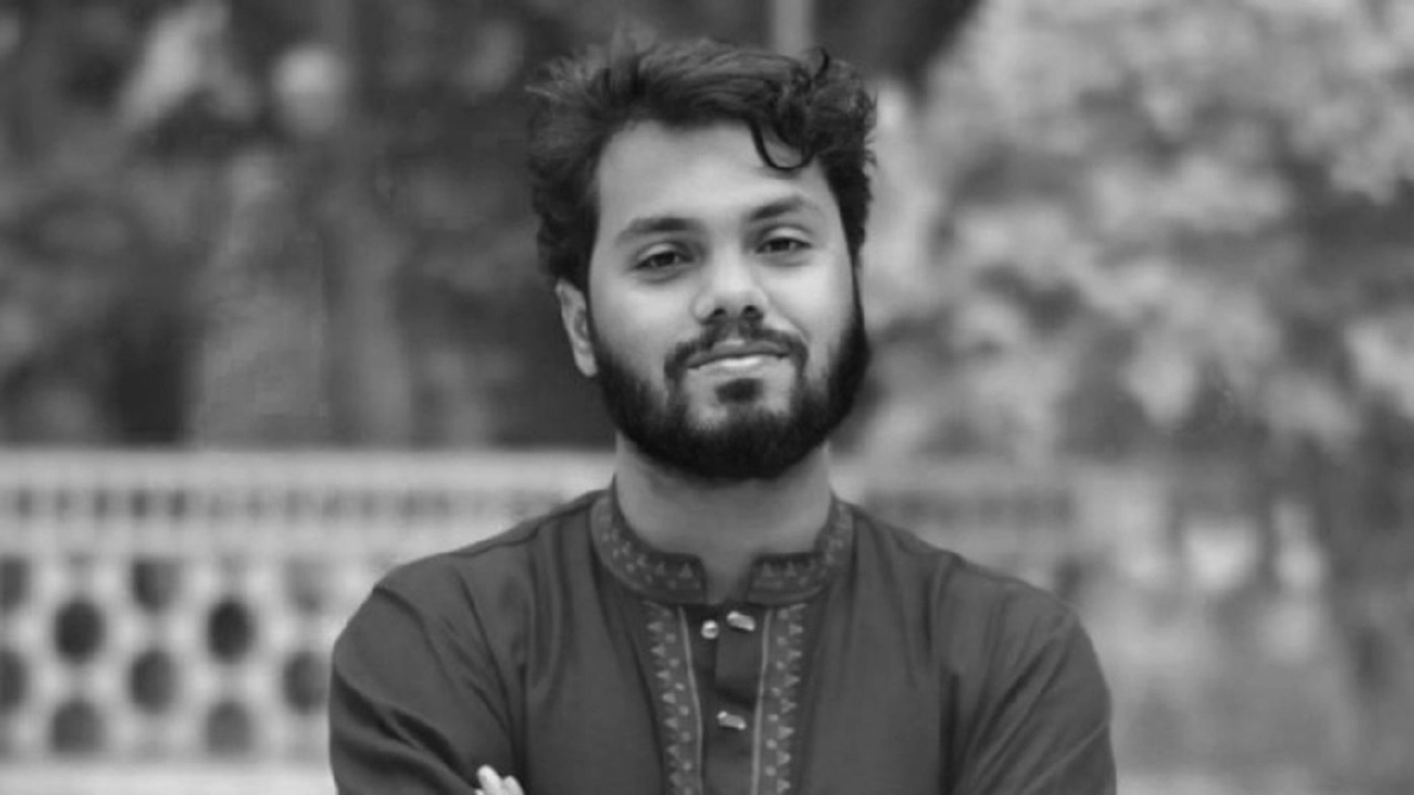 শরিফ ওসমান হাদির প্রথম জানাজা সিঙ্গাপুরে