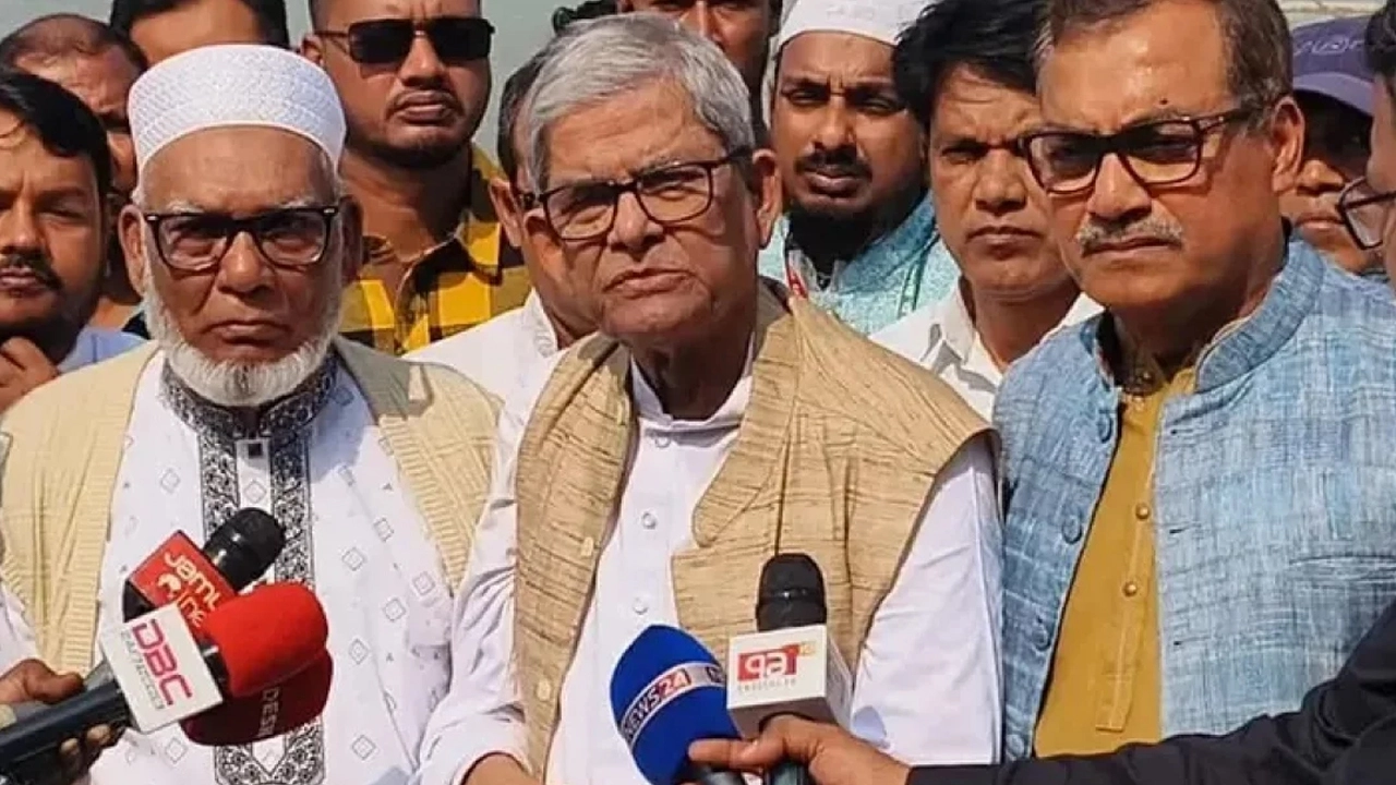 দেশের রাজনৈতিক জটিলতায় ষড়যন্ত্র এখনও বিদ্যমান : মির্জা ফখরুল ইসলাম আলমগীর