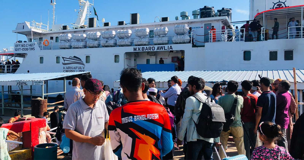 কক্সবাজার–সেন্টমার্টিন নৌরুটে পর্যটকবাহী জাহাজ পুনরায় চালু