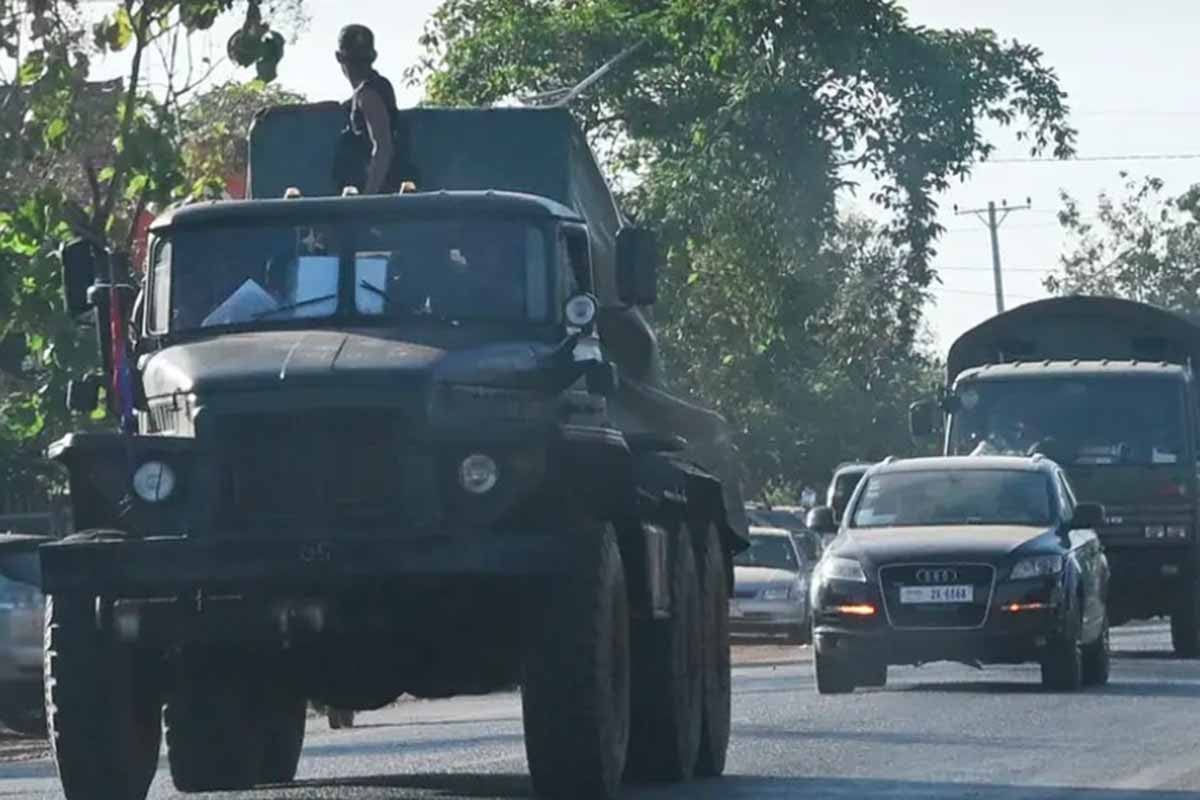 কম্বোডিয়া-থাইল্যান্ড সীমান্তে সংঘর্ষের প্রেক্ষাপটে সব সীমান্ত ক্রসিং বন্ধ