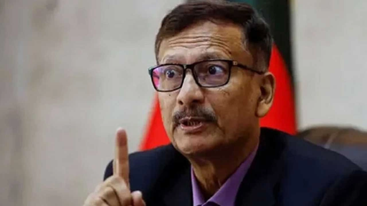 নয়াদিল্লিতে বাংলাদেশ হাইকমিশনের সামনে বিক্ষোভ ও নিরাপত্তা পরিস্থিতি নিয়ে ঢাকা-নয়াদিল্লির বিবাদ বেড়েছে।