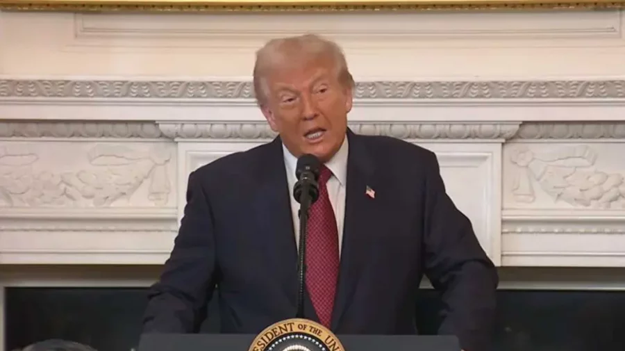 মার্কিন প্রশাসনের ‘ট্রাম্প গোল্ড কার্ড’ ভিসা কর্মসূচি আনুষ্ঠানিকভাবে চালু