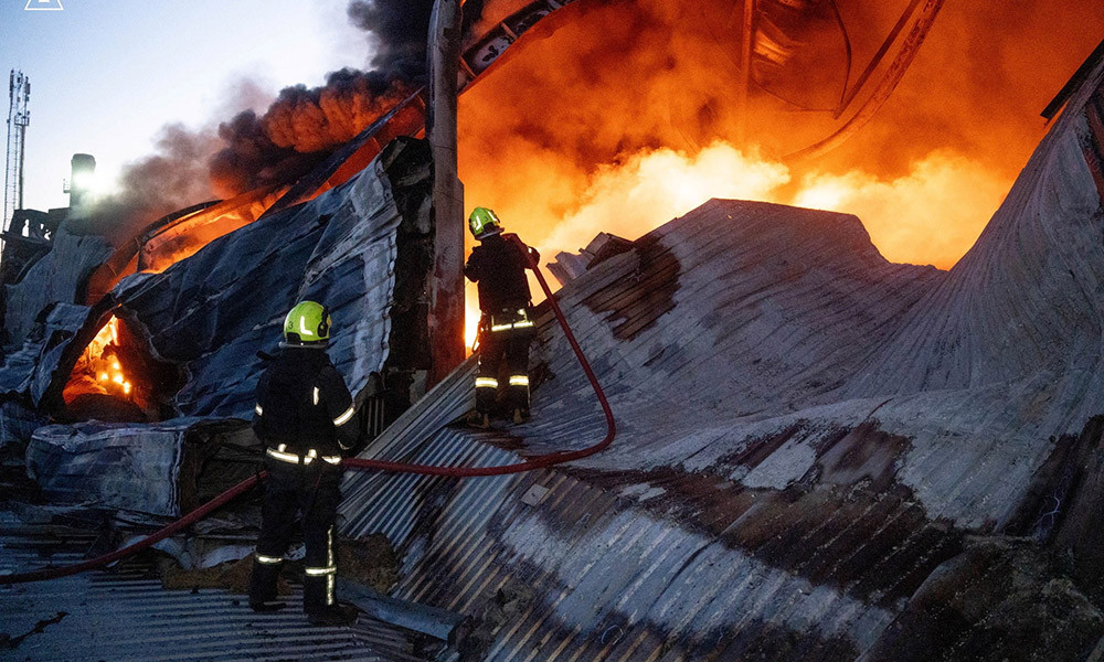 ওডেসায় রুশ হামলা জোরদার, বিদ্যুৎ বিপর্যয় ও সমুদ্র অবকাঠামো হুমকির মুখে