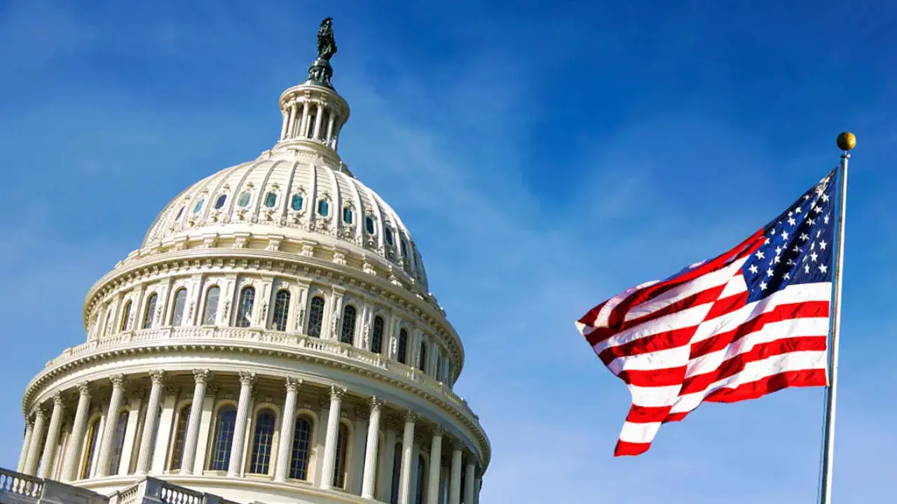 মার্কিন যুক্তরাষ্ট্রের সিনেট ৯০১ বিলিয়ন ডলারের প্রতিরক্ষা বাজেট অনুমোদন