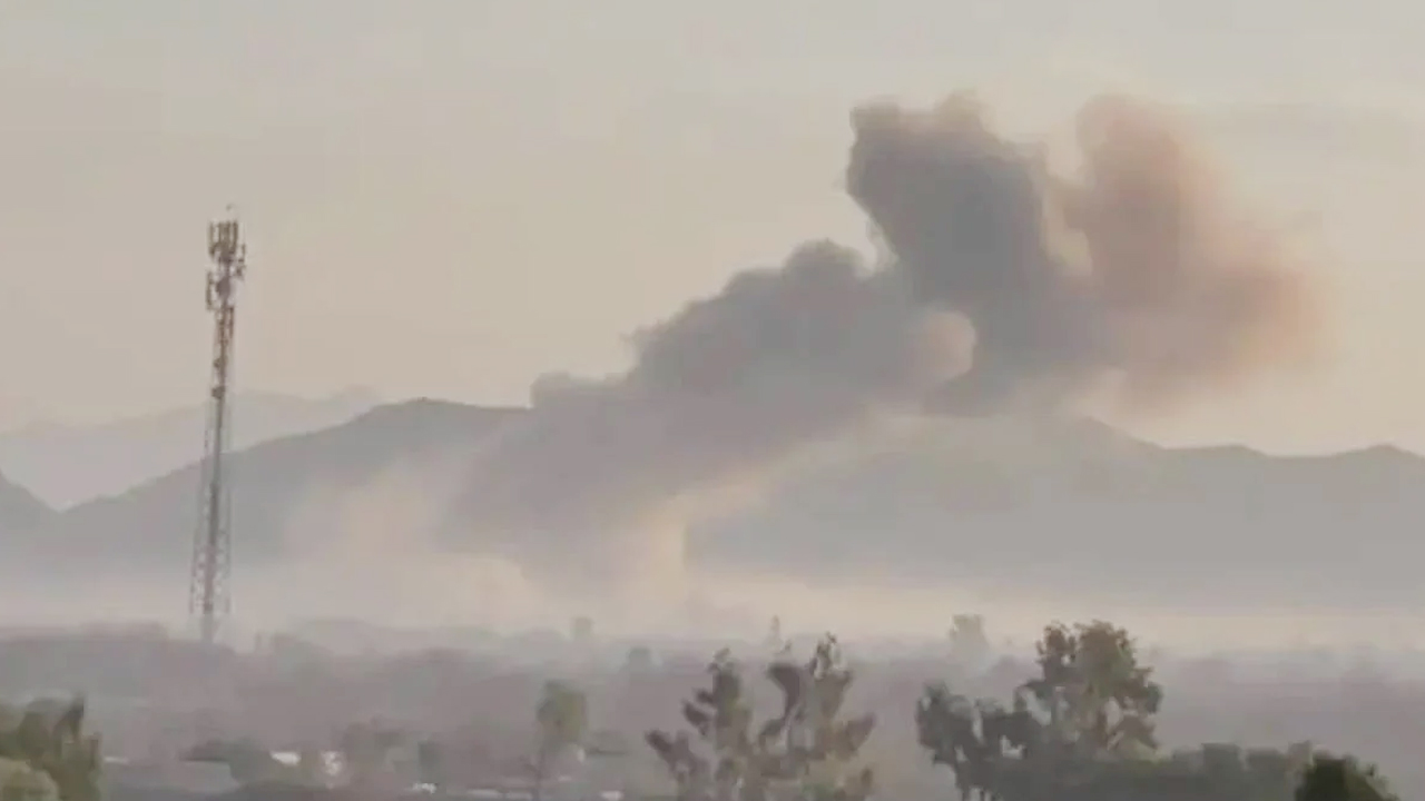 উত্তর ওয়াজিরিস্তানে সেনা ক্যাম্পে আত্মঘাতী হামলা, চার পাকিস্তানি সেনা নিহত