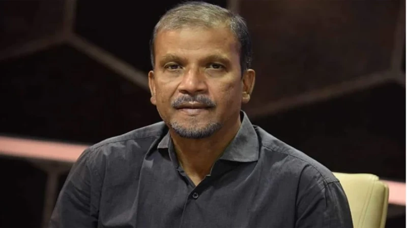 বিশ্বকাপ ভেন্যু পরিবর্তনের প্রস্তাব আইন উপদেষ্টা আসিফ নজরুলের