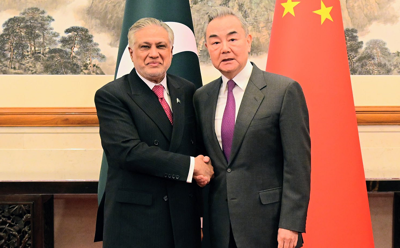 পাকিস্তান–চীন কৌশলগত সমন্বয় জোরদার, ৭৫ বছর পূর্তিতে কূটনৈতিক অঙ্গীকার পুনর্ব্যক্ত