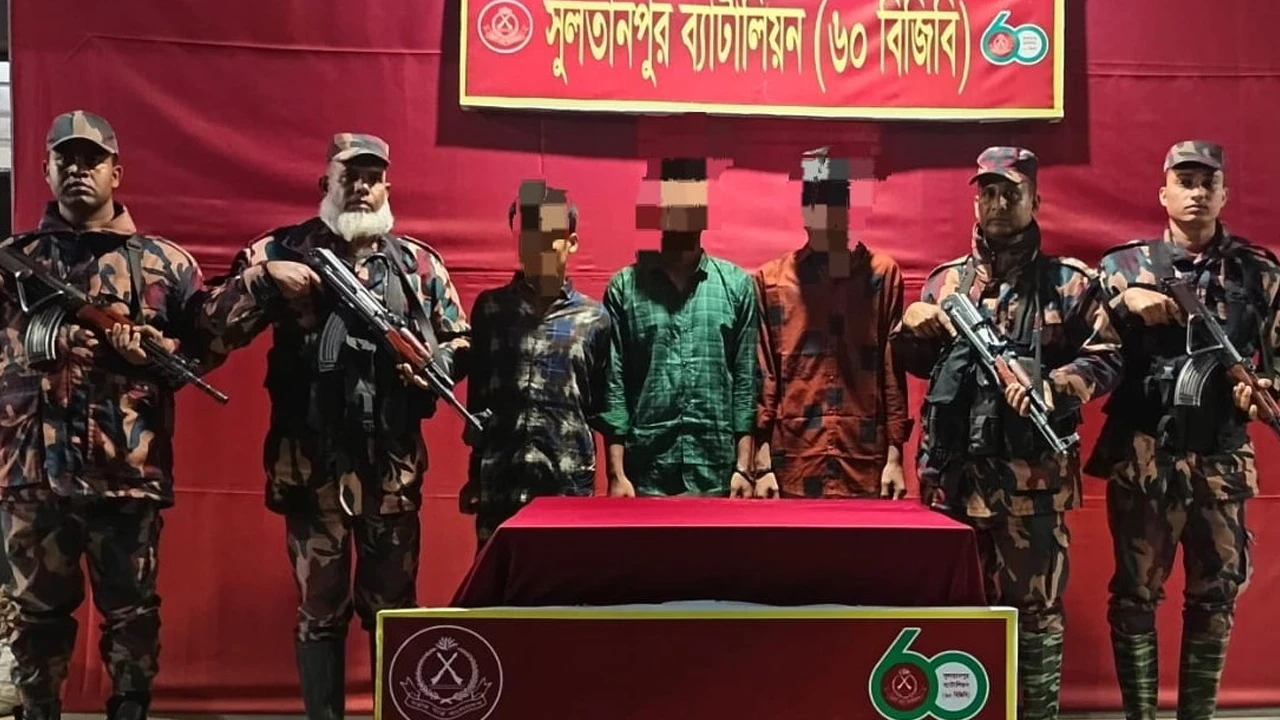 কুমিল্লায় হত্যা মামলার তিন ওয়ারেন্টভুক্ত আসামি গ্রেপ্তার