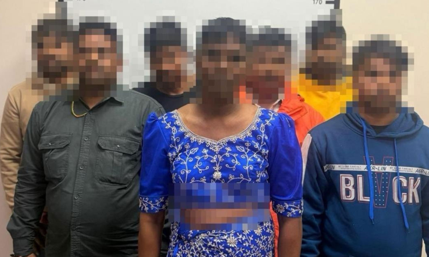 সামাজিকমাধ্যমে অশ্লীল ভিডিও পোস্ট,  কুয়েতে সাত ভারতীয় নাগরিক গ্রেফতার