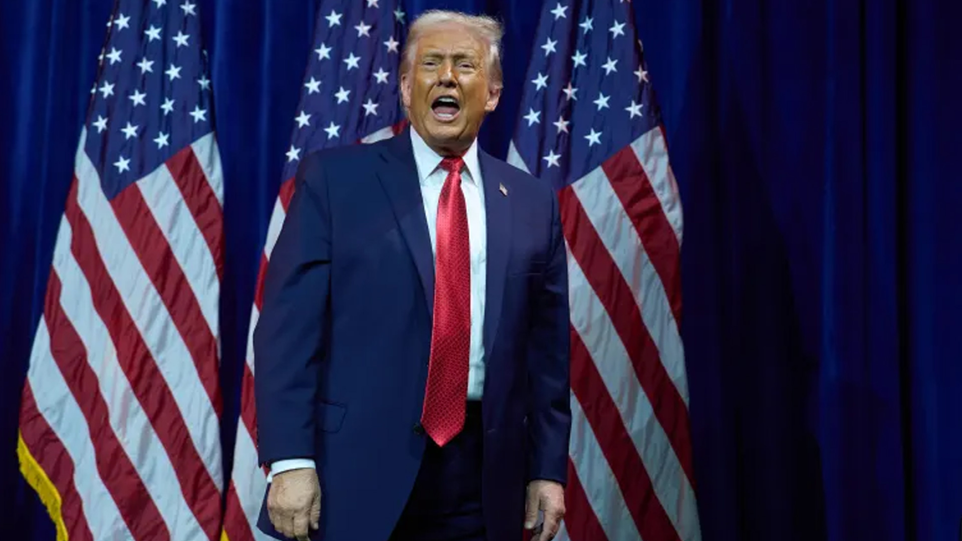 ভেনেজুয়েলার তেল মার্কিন যুক্তরাষ্ট্রে হস্তান্তর হবে