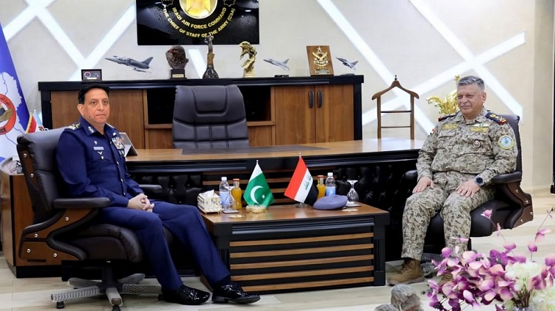 বাংলাদেশ জেএফ-১৭ থান্ডার যুদ্ধবিমানে আগ্রহী